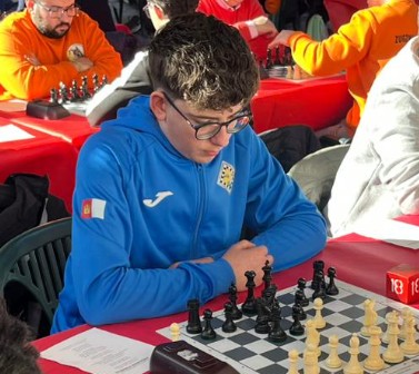 Héctor Lara